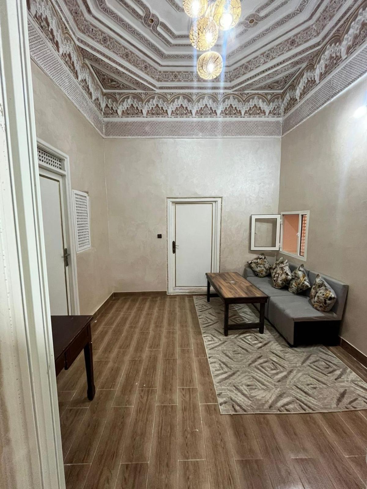 Riad 052 Marrakesh Bagian luar foto